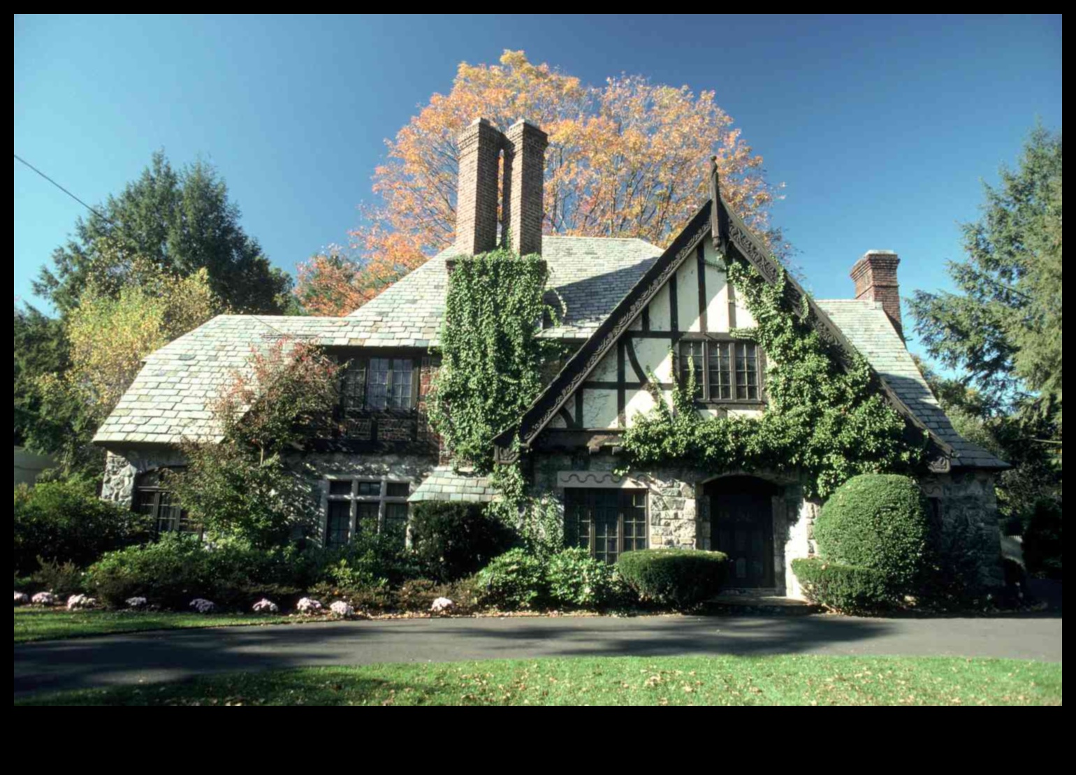 Arhitectură O privire asupra diferitelor stiluri în funcție de peisaj 2 Cum se schimbă stilurile arhitecturale ca răspuns la diferite peisaje?