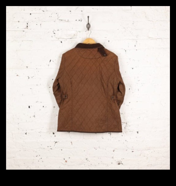 O cusătură în timp: Îmbrăcăminte și accesorii DIY pentru vibrații vintage