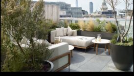 City Gardening Chic: Soluții elegante pentru spații urbane