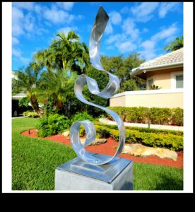 Sculpted Serenity: Trendsetting Garden Art Wonders
